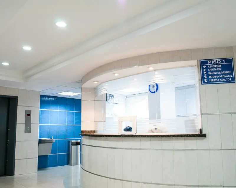 Hospital setting for advanced laparoscopic surgery